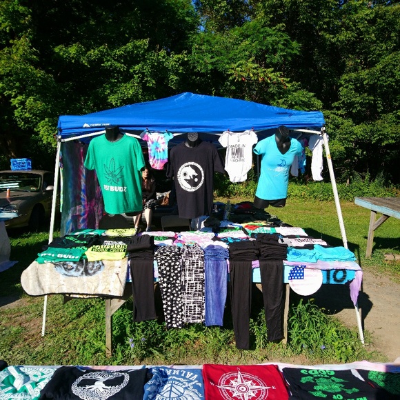 Meet your Posher, John and Nichole - Picture 2 of 7